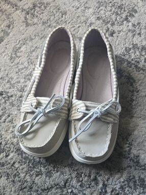 croft & barrow Cream and Light Gray Striped Boat Shoes Flats